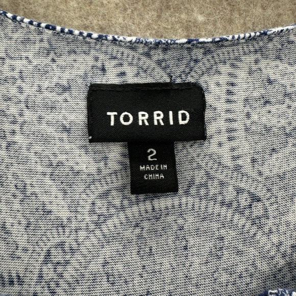 Torrid Maxi Dress Blue White Geometric Paisley Print Halter Neck Tiered Size 2X - Picture 7 of 8